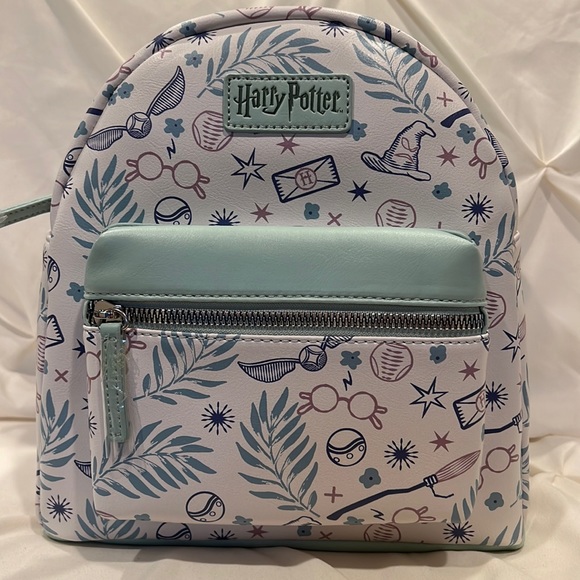 Bioworld Handbags - SALE! Bioworld Harry Potter Mini Backpack Symbols NWT Sorting Hat Golden Snitch